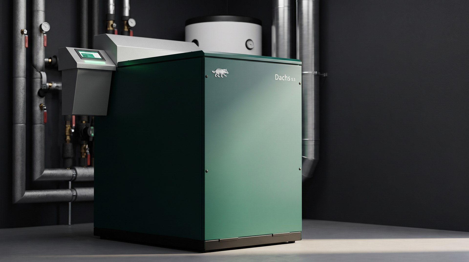 SenerTec Dachs 5.5 Blockheizkraftwerk in einem Technikraum mit Warmwasserspeicher